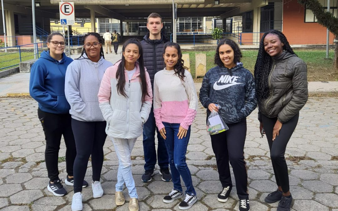 A Jornada dos Alunos da Iniciativa Horizonte em Concursos Militares